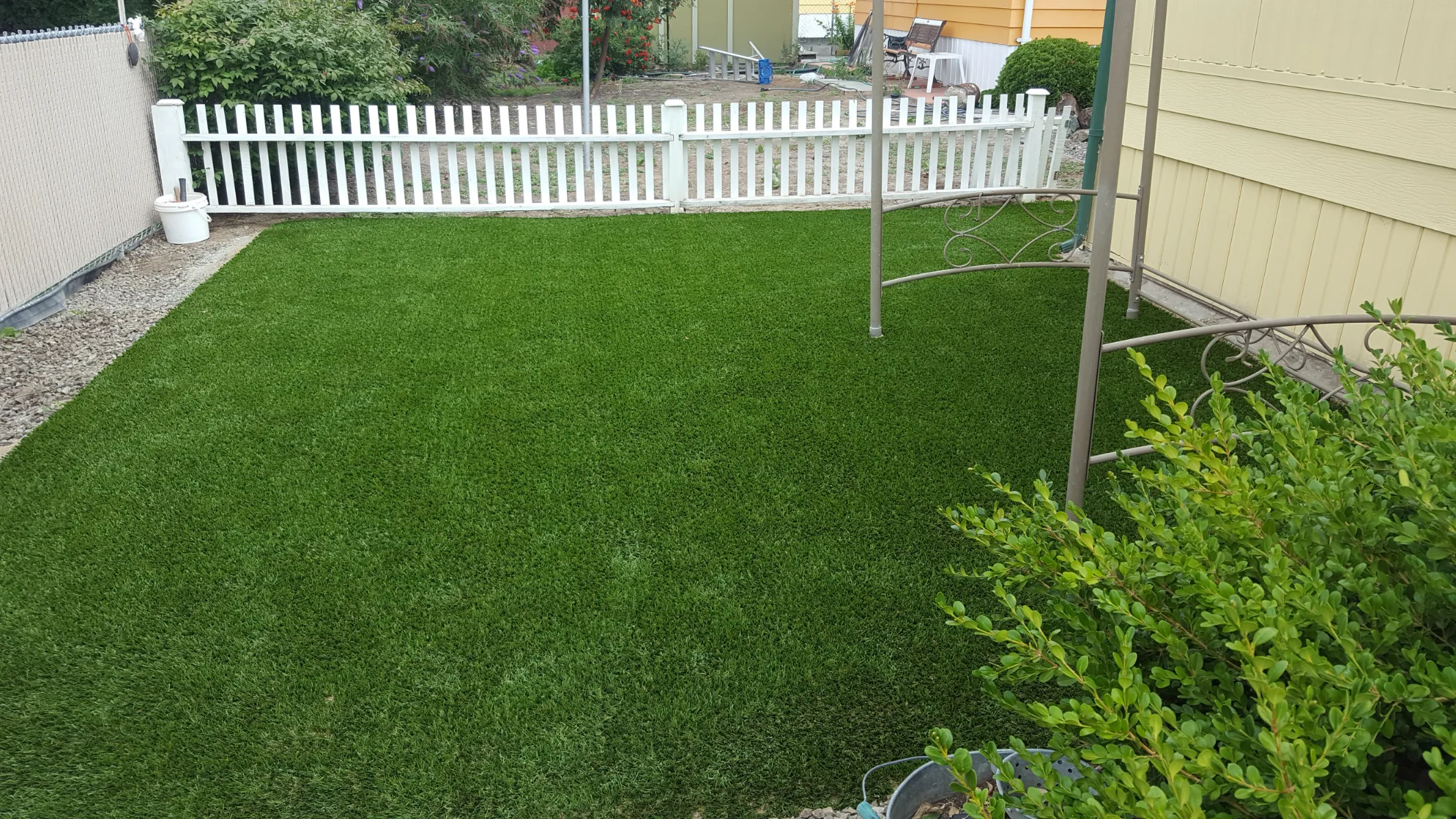 Fence installation in Osoyoos and Oliver BC