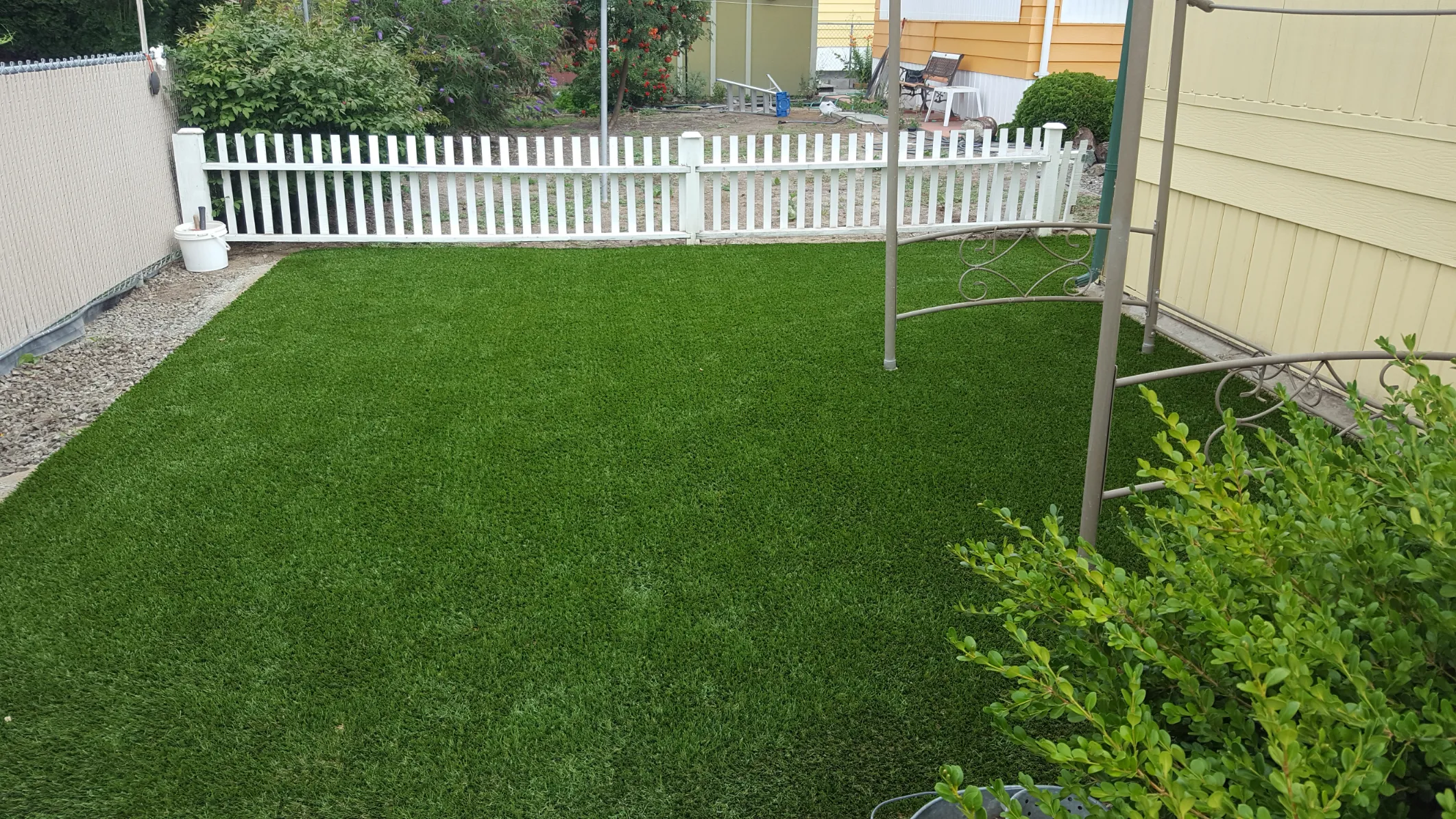 Fence installation in Osoyoos and Oliver BC