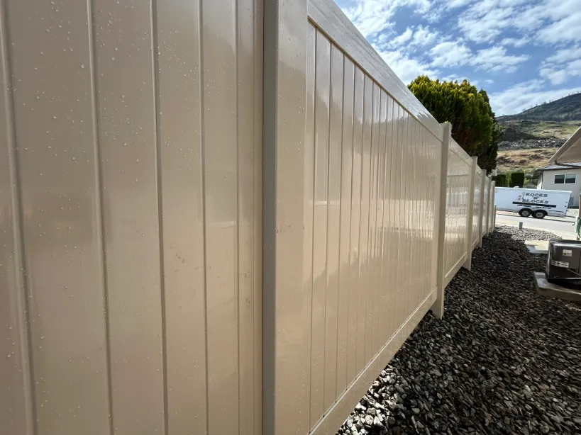 Fence installation in Osoyoos and Oliver BC