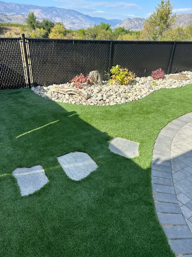 Fence installation in Osoyoos and Oliver BC